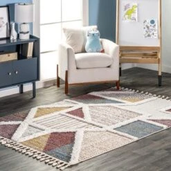 Gillian Mosaic High/Low Kids Tassel Area Rug